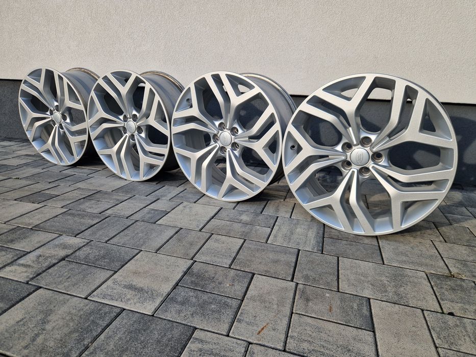 Felgi aluminiowe 5x108  20 "  Land Rover Evoque II K8D2-1007-GA