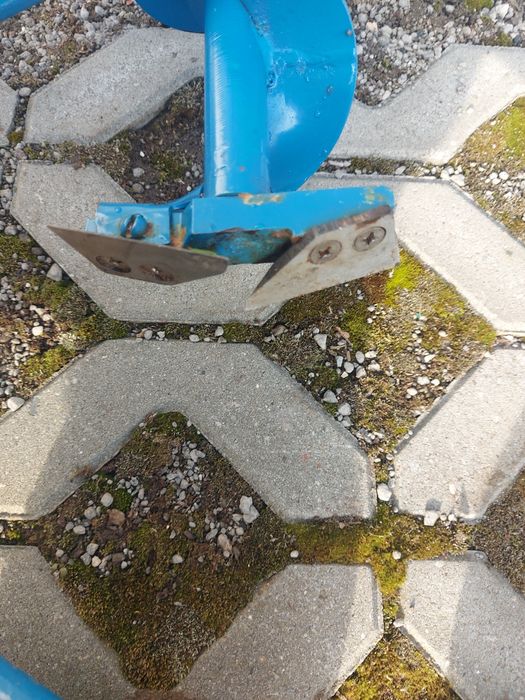 Wiertło do lodu dla wedkarza