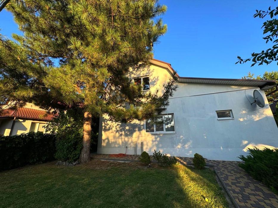 Продаж дачі ЄрмолаЇвка, свій берег річки