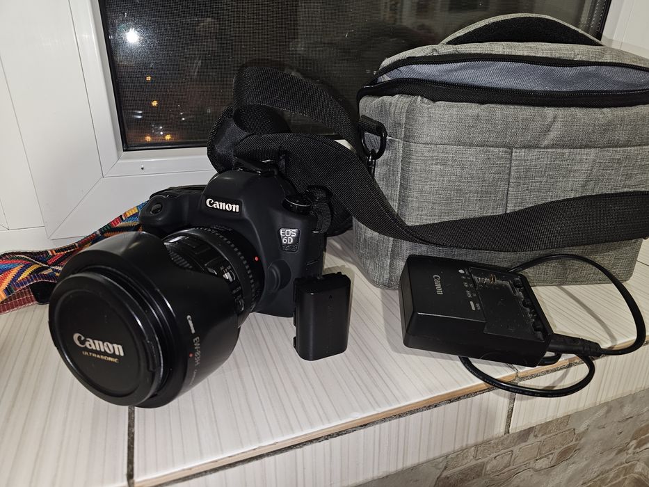 Продам Canon 6D + сумка карта 64