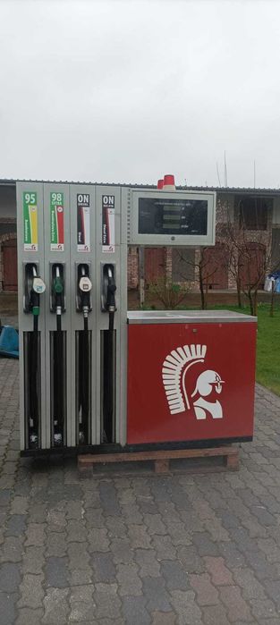 *Dystrybutor paliwa , odmierzacz paliw ciekłych Wayne Dresser, 8 wężów