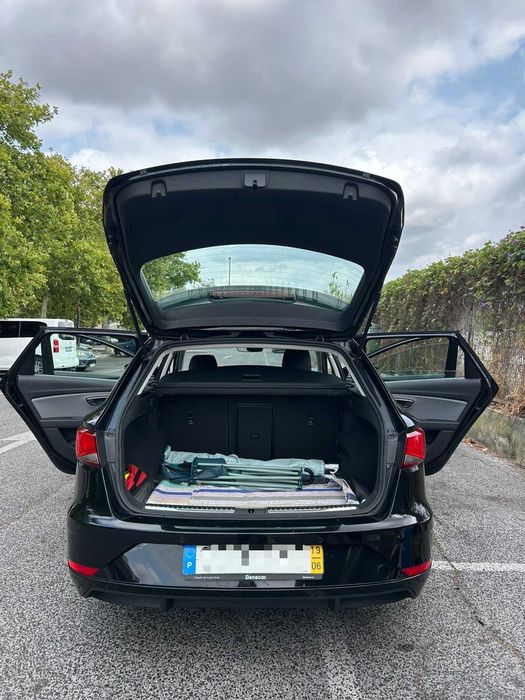 SEAT Leon ST — fotografia 11