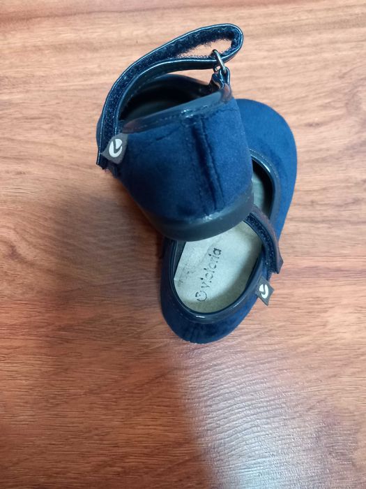 Sapato Victoria menina 23