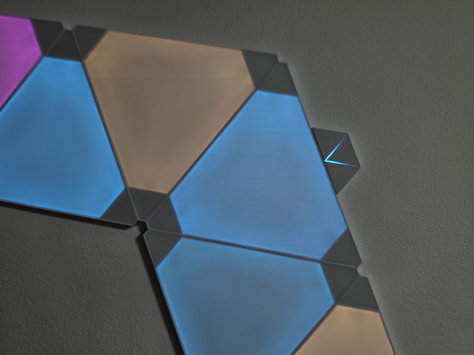 Painéis Nanoleaf com acessório ritmico (15 paineis)