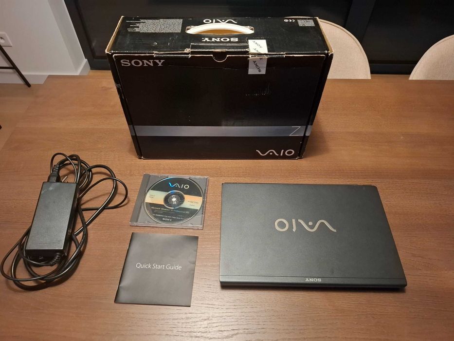 Sony Vaio VGN-Z21VN (PCG-6Y2M) | Core 2 Duo P9500 | 4GB RAM | Pełny komplet (Box) - Poznań i okolice