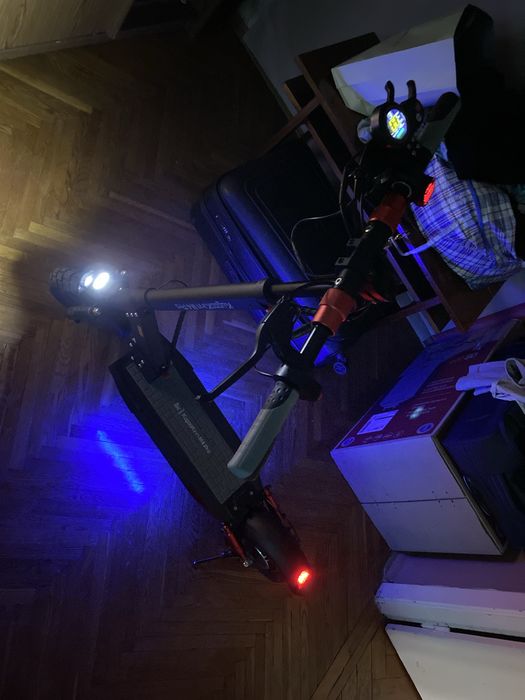 Електросамокат KUGOO KIRIN M4 PRO (2025)