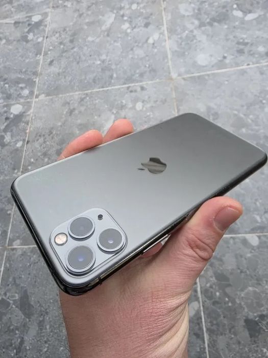 IPhone 11 pro  256gb zamienie na Motorola G56 5g
