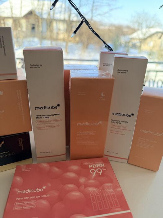Medicube PDRN корейська косметика оригінал нова