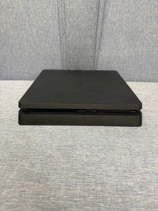 Приставка Playstation 4 slim 1Tb / 1 Геймпада! + Диски / Стан 10/8