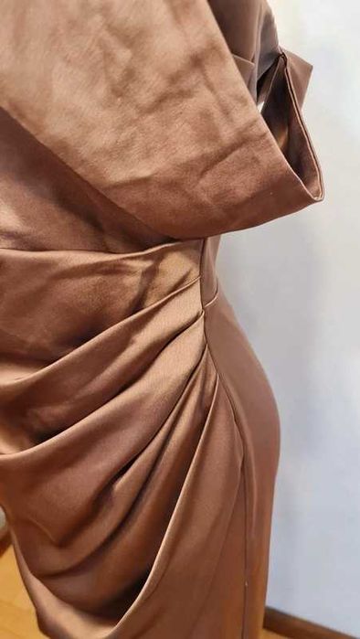 445b Sukienka Jarlo z rozcięciem XL