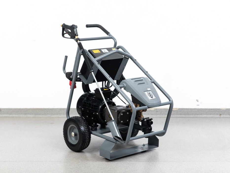MYJKA CIŚNIENIOWA KARCHER HD 16/15-4 CAGE 1600l/h 150bar 9500 netto