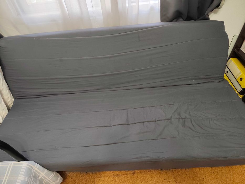 Vende se conjunto de sofá cama,mesa e sofá
