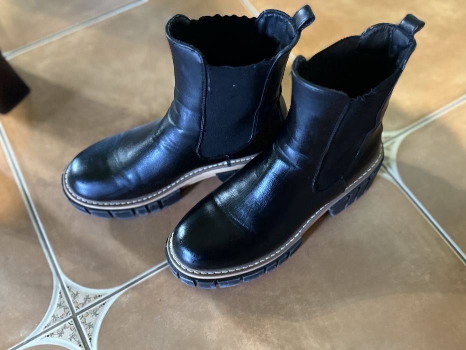 Botki czarne rozm 40