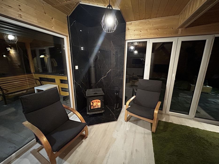 Wynajem domku z sauną i kominkiem dla 10 osób, blisko jezior i rzeki