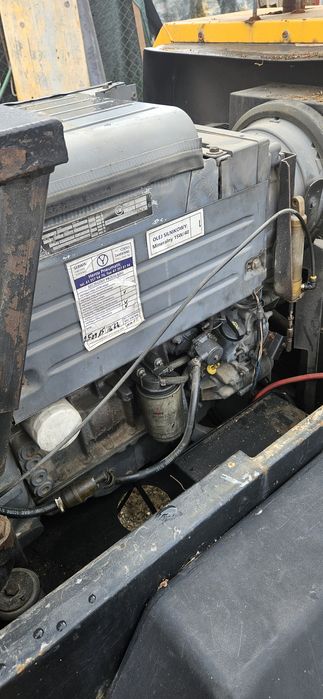 Silnik deutz  f4l 1011 F sprężarka srubowa 5 m3