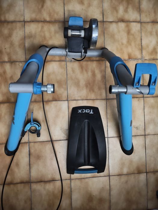 Rolo de treino TACX