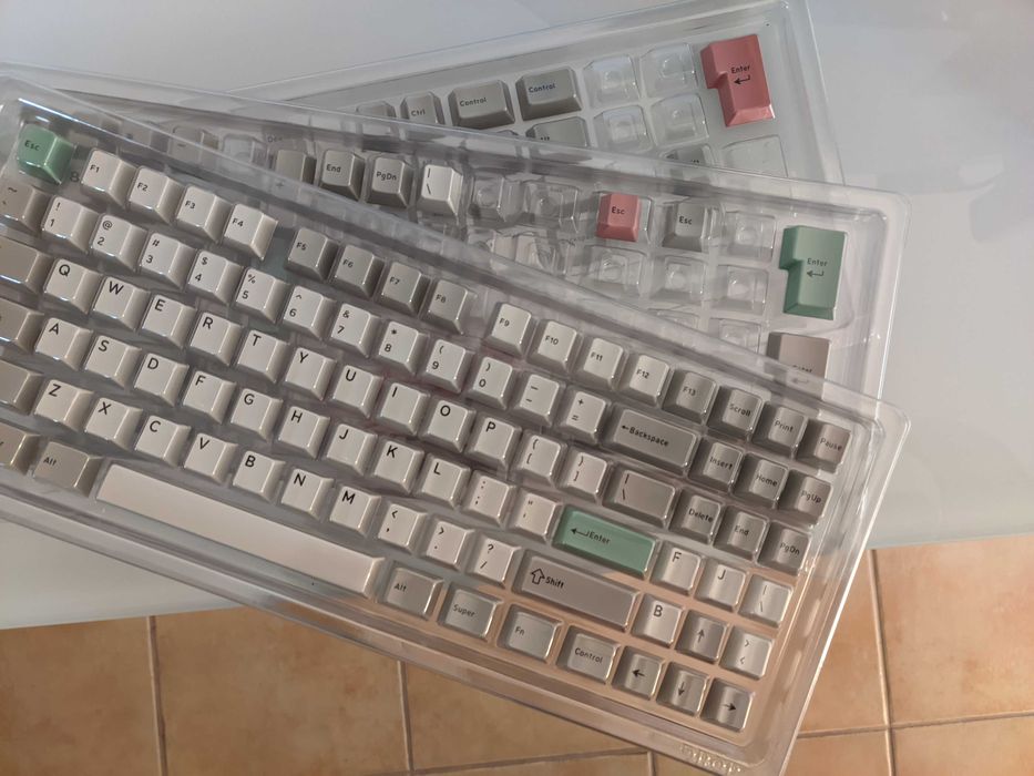 Drop + MiTo DCX 9009 Keycap Set - Teclas para teclado mecanico
