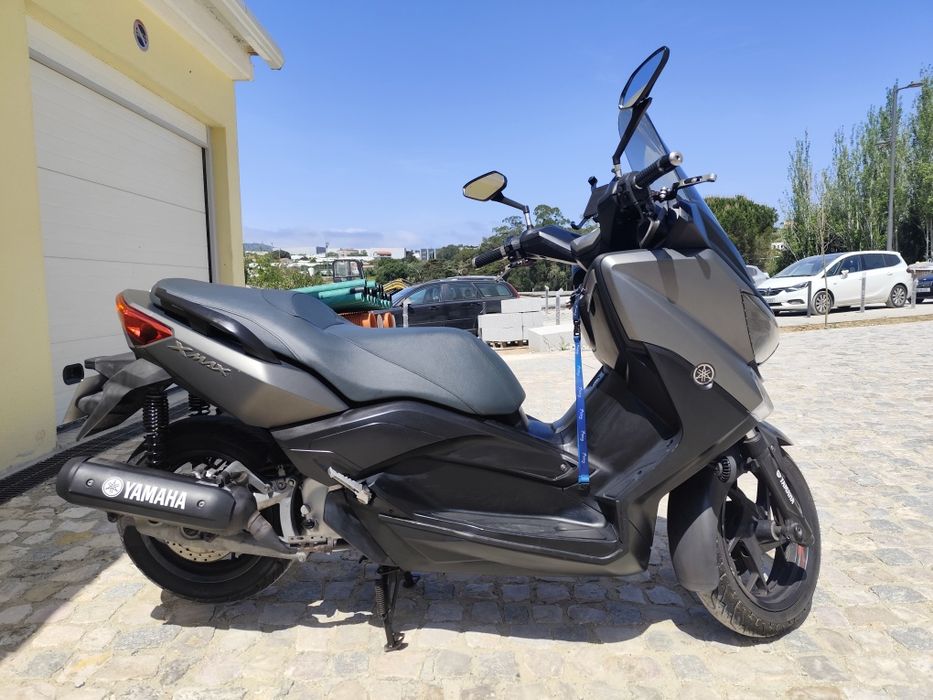 Yamaha X Max 125