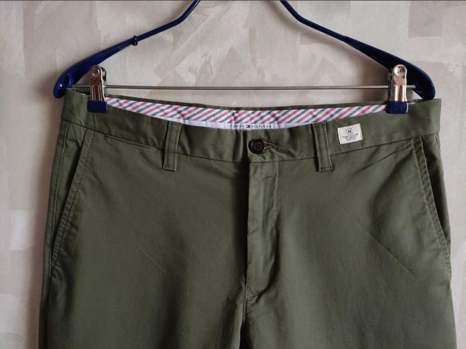 Чиносы tommy hilfiger джинсы