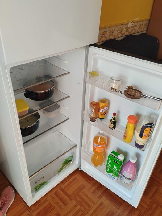 Geladeira nova ,5 mês de uso