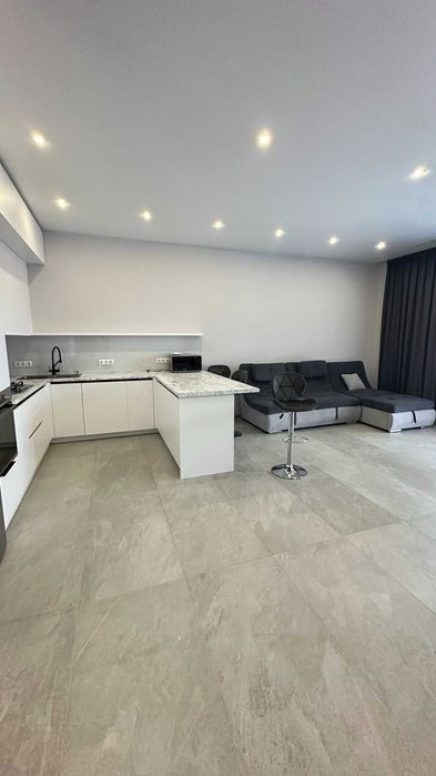 В продаже дом в Червоном хуторе - 200м2. Участок 5 соток. 1L9