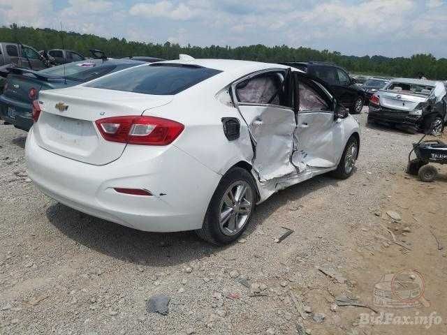 Розбірка Chevrolet Cruze LT 2017 White, двигун 1.4L