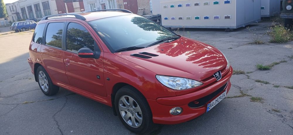 Продам автомобіль Пежо 206 Спорт