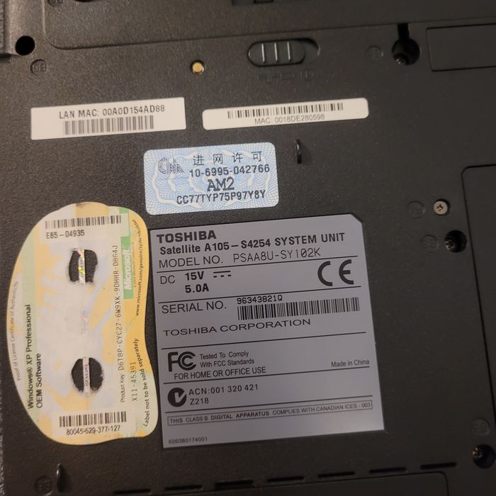 Laptop sprawny  Toshiba Satelite 15.4