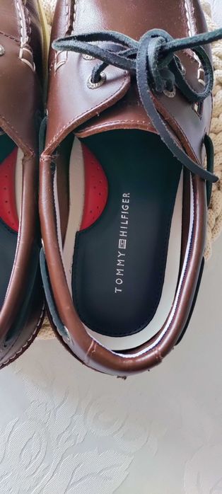 Półbuty skórzane Tommy Hilfiger