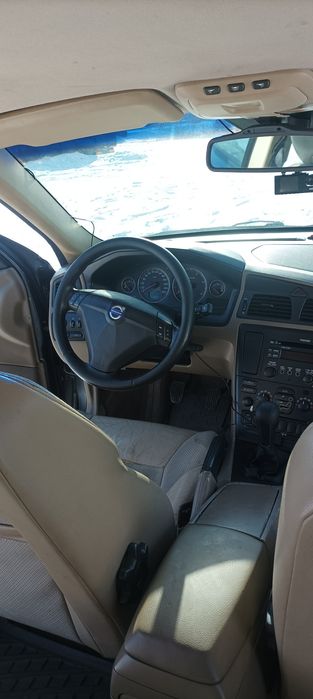 Volvo s60 2003р 2.4 диз по тех паспорту