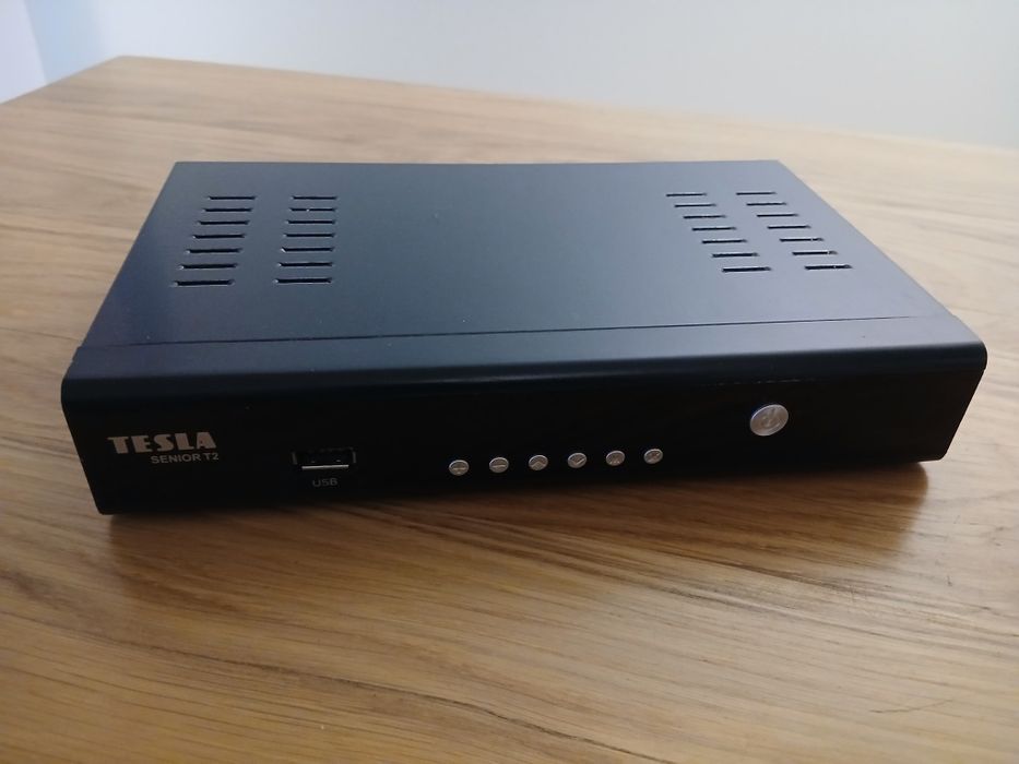 TESLA dekoder dvbt HDMI