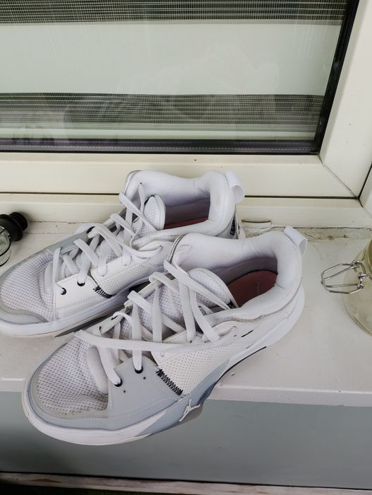 Buty jordan rozmiar 44