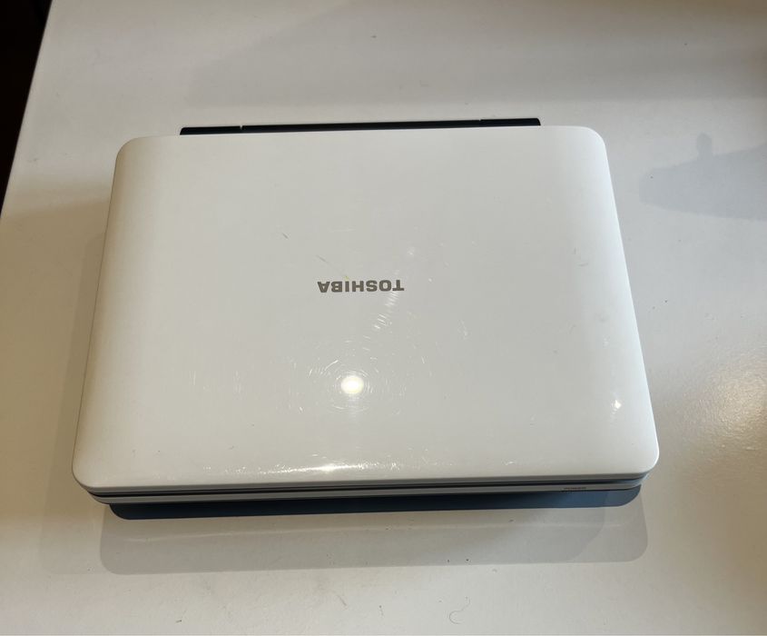 Leitor de DVD portatil Toshiba