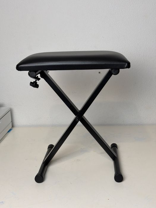 Banco de piano / tevlado