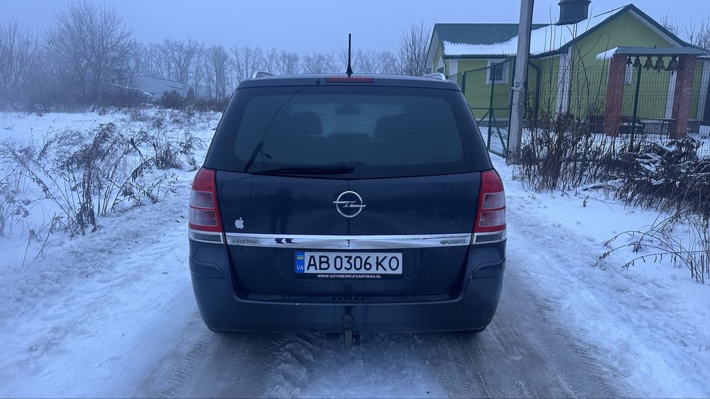 Opel Zafira 1.7 tdi 7 місць 2011р