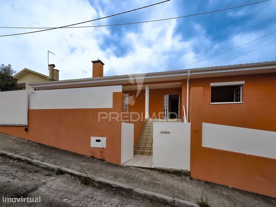V3 Canedo with Garage and Storage: 264 m², with or without swimming pool