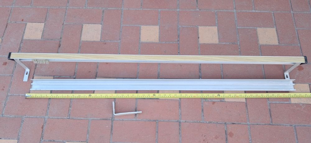 Продам алюміневий карниз