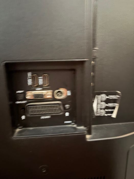 Aparelho de Tv para arranjar ou usar peças