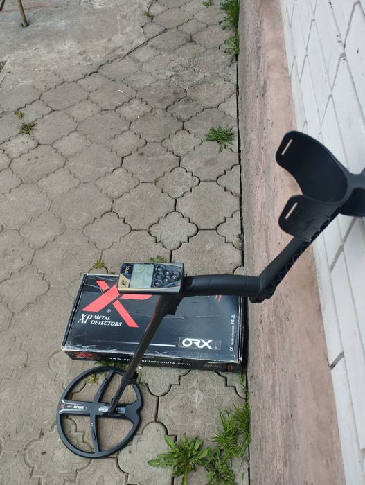 Металошукач Deus XP