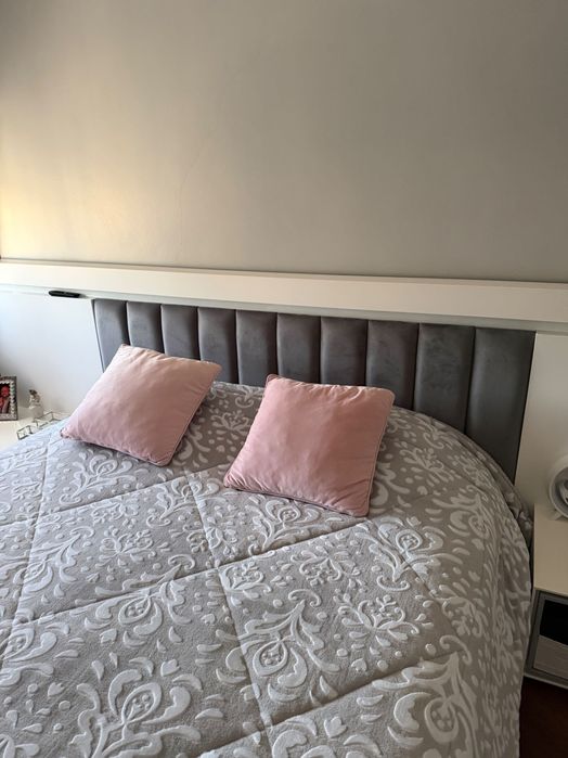 Cama Casal como nova