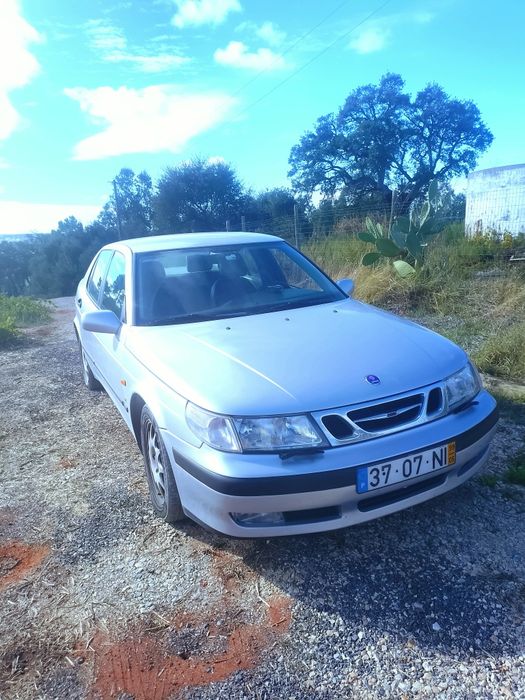 SAAB 95 de 1999 gasolina em bom estado.