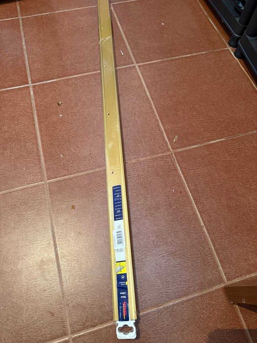 Продам металеву накладку на поріг