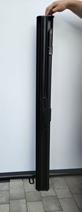 Ekran projekcyjny podłogowy 180cm do rzutnika projektora