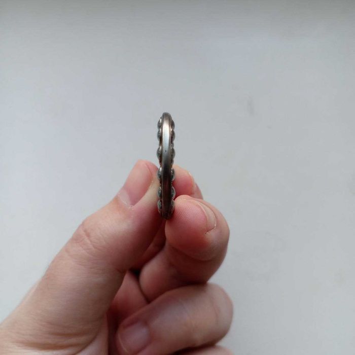 продам подшипники 948103