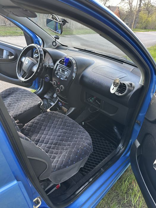 Авто в гарному стані Geely L kroc