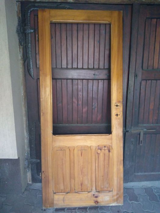 Drzwi drewniane 80 lewe