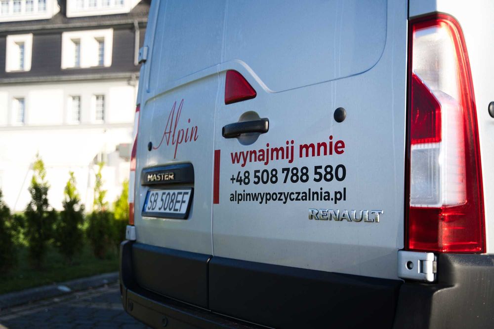Wynajem busa Wypożyczalnia busów osobowych i towarowych 240 zł doba
