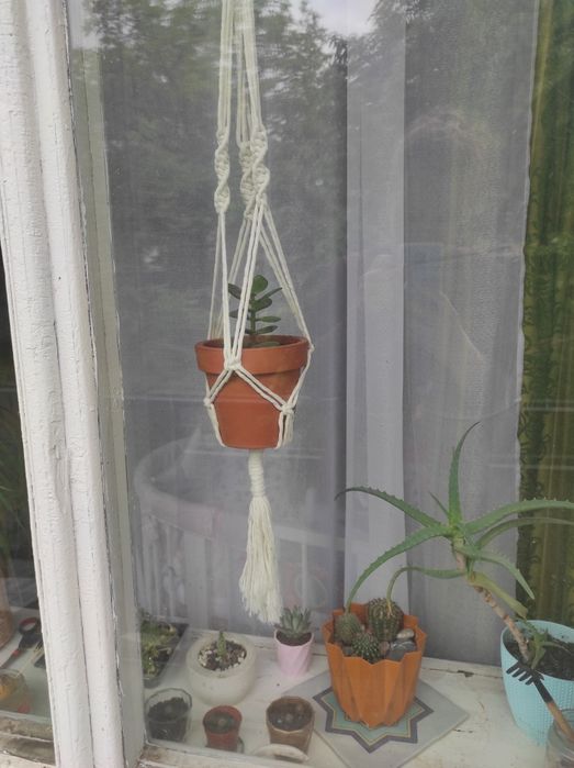 Кашпо підвісне плетене