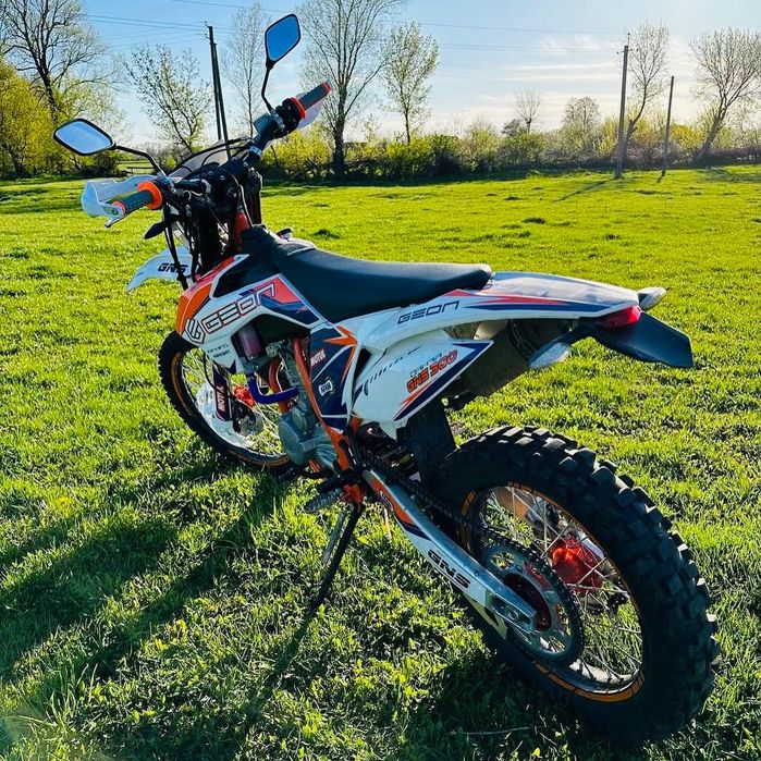 Продам мотоцикл Geon gns 300