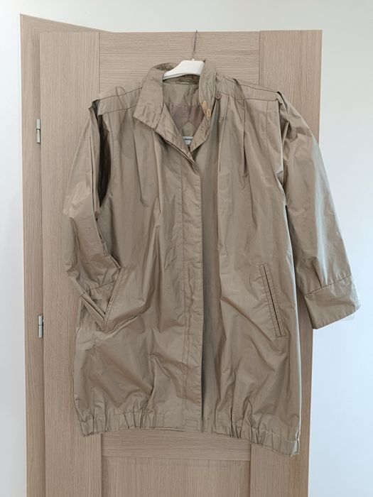 Płaszcz przeciwdeszczowy wiatroszczelny/kurtka wiatrówka